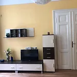 Astoria Central Home